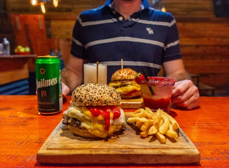 The Sidekick Effect: Why What's Next to Your Burger Matters Just as Much as the Patty